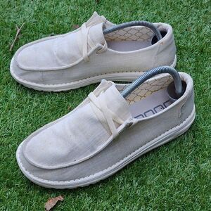 HEY DUDE WENDY - Womens Slip On - SIZE 9